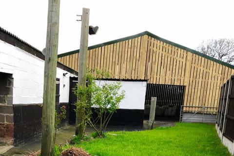 The Stables Black Pitts Blythe Bridge Bank Kingstone Uttoxeter Staffordshire St14 8qw 3 Bed Equestrian Property To Rent 1 800 Pcm 415 Pw