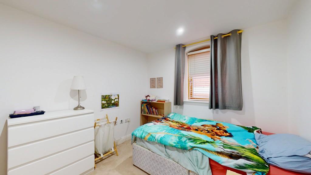 Bedroom 3 - Angle 2