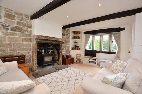 33 Long Row, Horsforth, Leeds, LS18 5AA