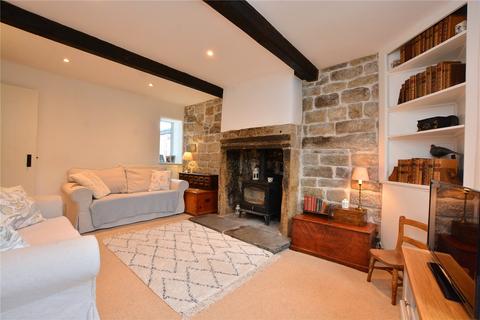 33 Long Row, Horsforth, Leeds, LS18 5AA