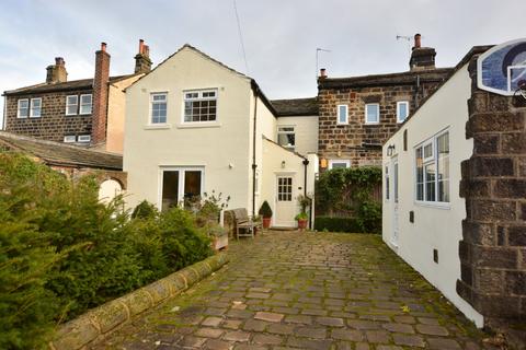 33 Long Row, Horsforth, Leeds, LS18 5AA