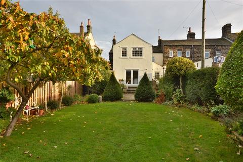 33 Long Row, Horsforth, Leeds, LS18 5AA