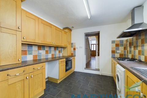 4 bedroom terraced house to rent, Eden Street, Saltburn-by-the-sea