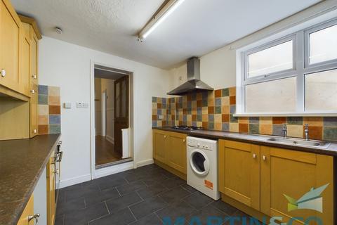 4 bedroom terraced house to rent, Eden Street, Saltburn-by-the-sea