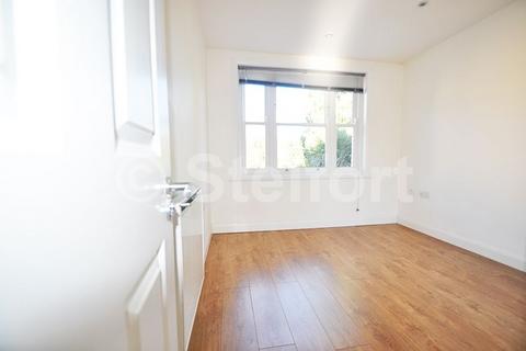 1 bedroom apartment to rent, Junction Road, London, N19