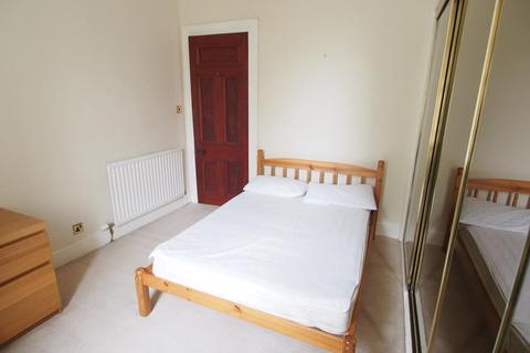 2 bedroom flat to rent - King Street, First Right, AB24