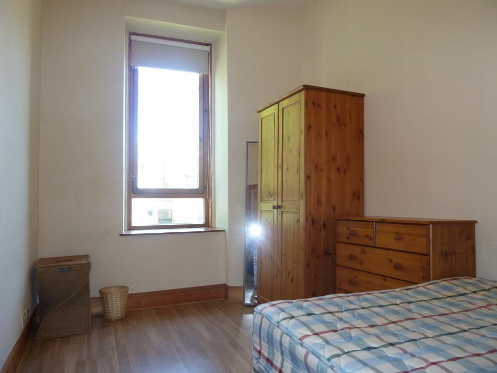 75 Whitehall Road − Bedroom