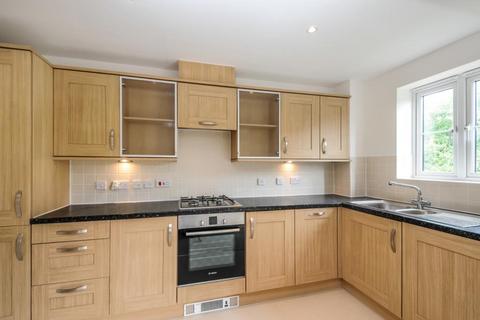 2 bedroom apartment to rent - Grand Central,  Aylesbury,  HP21