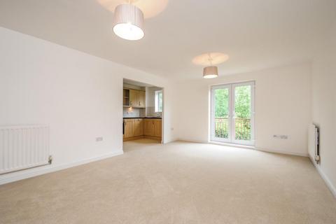 2 bedroom apartment to rent - Grand Central,  Aylesbury,  HP21