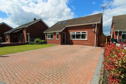 4 bedroom detached house to rent, Sydney Road, Crewe