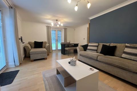 2 bedroom flat to rent, Tythe Barn Lane, Shirley, Solihull, West Midlands, B90