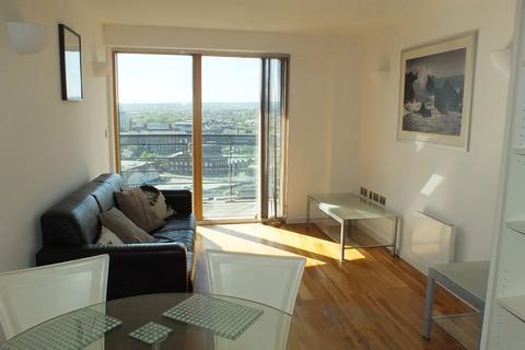 2 bedroom apartment to rent, Riverside Way, Leeds, West Yorkshire, LS1