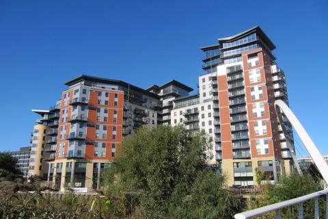 2 bedroom apartment to rent, Riverside Way, Leeds, West Yorkshire, LS1