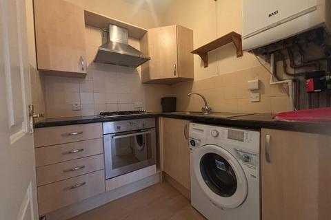 undefined, Holmesdale Road, Reigate