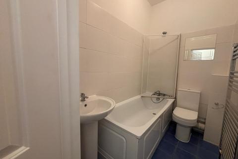 undefined, Holmesdale Road, Reigate