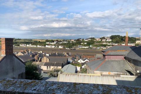 1 bedroom terraced house to rent, Grenville Court, Market Place, Bideford, N Devon, EX39 2DS