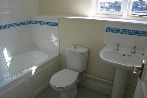 1 bedroom terraced house to rent, Grenville Court, Market Place, Bideford, N Devon, EX39 2DS