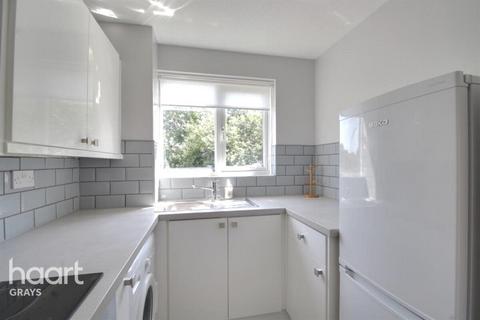 1 bedroom flat to rent, Porter Close, Grays