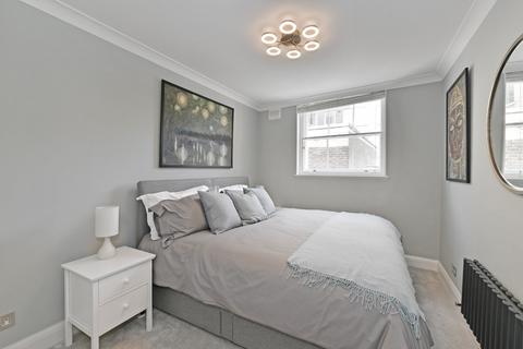 2 bedroom flat to rent, Connaught Street, London