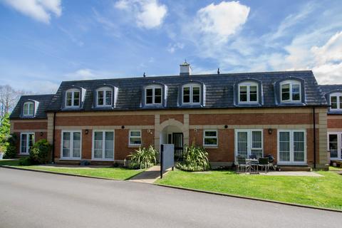 undefined, The Pavilions, Crabbetts Park, Worth, RH10
