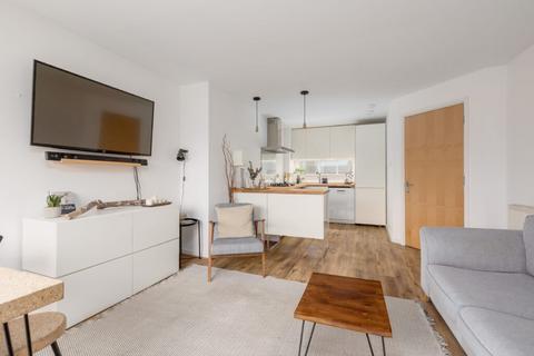 2 bedroom flat for sale, 12/14 Albion Gardens, Leith, EH7 5NS