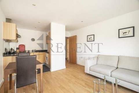 1 bedroom apartment to rent, Morton Close, Deancross Street, E1