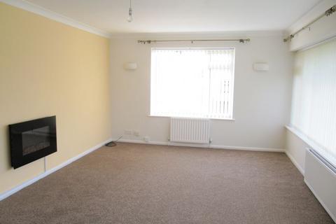 3 bedroom bungalow to rent, Yeadon Gardens, Wolverhampton