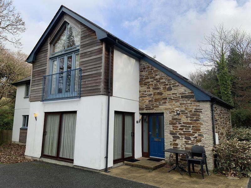 The Valley, Truro 2 bed house £1,400 pcm (£323 pw)
