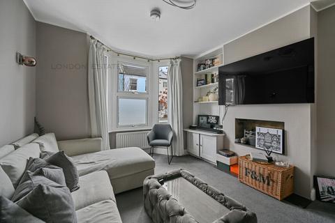 4 bedroom house to rent - Tasso Road, Hammersmith, W6
