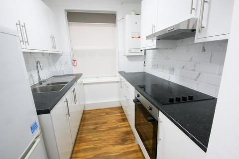 2 bedroom maisonette to rent, Edgware HA8