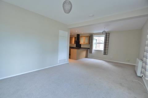 3 bedroom flat to rent, Lingwood Close, Southampton SO16