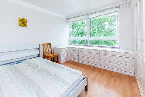 3 bedroom flat to rent, NW1