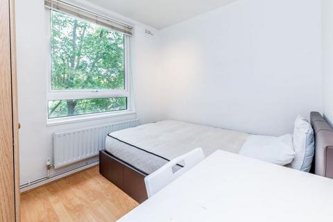 3 bedroom flat to rent, NW1