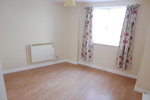 2 bedroom apartment to rent, Marthus Court, Liskeard