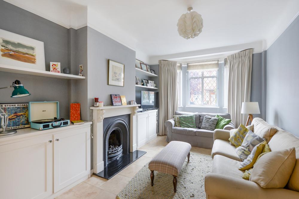 Stuart Road, Wimbledon Park, SW19 4 bed house £2,850 pcm (£658 pw)