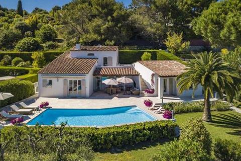 4 bedroom villa, Mougins, Alpes-Maritimes, Cote D'Azur