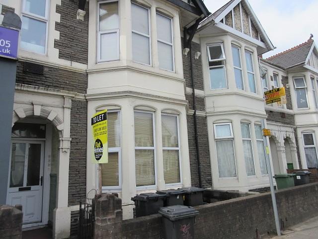 Front of Property (M