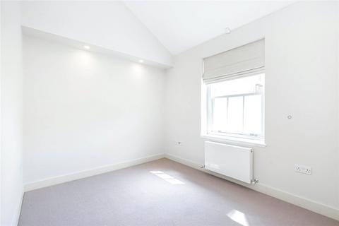 3 bedroom house to rent, Beaumont Street, Marylebone, London, W1G