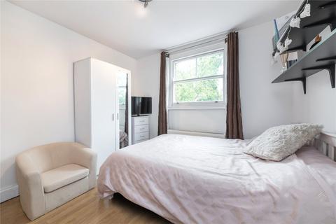 Studio to rent, Goldhurst Terrace, South Hampstead, London