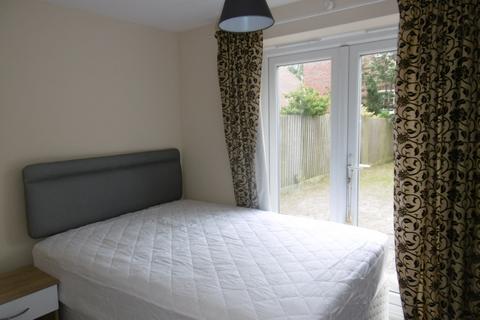1 bedroom in a house share to rent, Room 2, Cartwright Way, Beeston, NG9 1RL