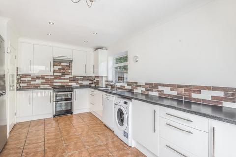 3 bedroom semi-detached house to rent, Newbury,  Berkshire,  RG14