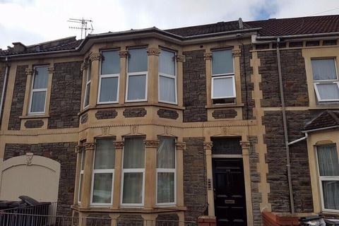 5 bedroom house share to rent, North road , St Andrews, Bristol BS6