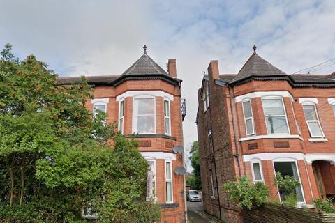 3 bedroom apartment to rent, Burton Road  Manchester