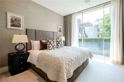 3 bedroom apartment to rent, Green Street, Mayfair