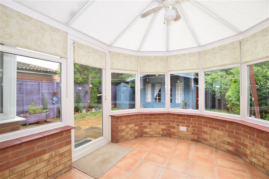 Harling Close, Boughton Monchelsea, Maidstone, Kent 3 bed detached