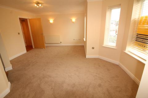 2 bedroom apartment to rent - Rhuddlan Court, Saltney, Chester, CH4