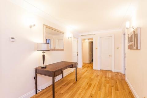 3 bedroom flat to rent, Prince of Wales Terrace  W8