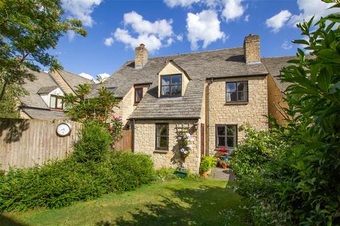 3 bedroom semi-detached house to rent, Cotswold Meadow, Deer Park, Witney, Oxfordshire, OX28