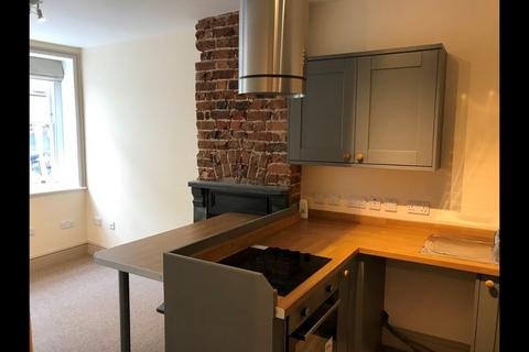 1 bedroom flat to rent, Rosswyn House