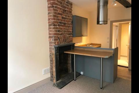 1 bedroom flat to rent, Rosswyn House